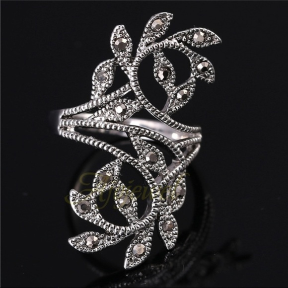 Antique Silver Black Marcasite Retro Vintage Ring - Picture 2 of 5